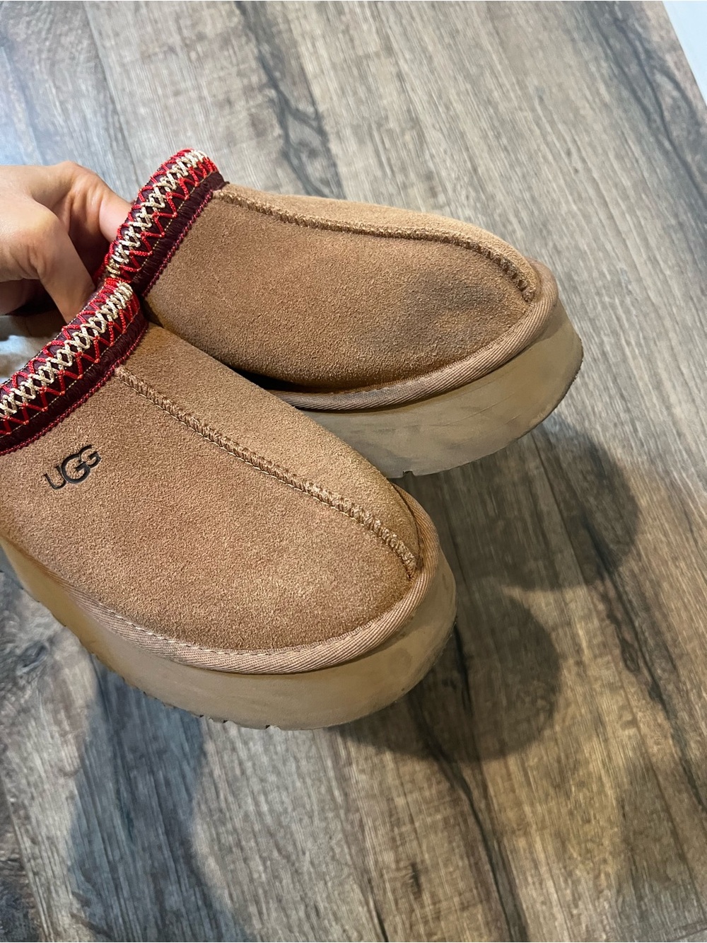 UGG Tasman II Clog Mules with Red Trim - Picture 5 of 9